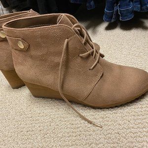 Dr. Scholl wedge